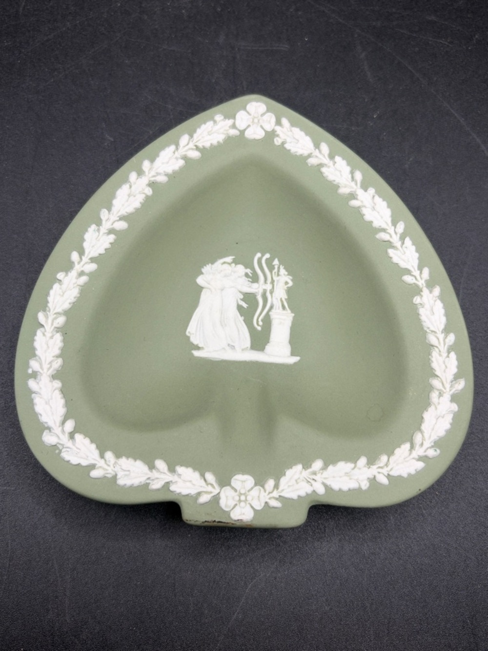 Wedgwood England Green Jasperware Vintage Lady Archer Trinket Ring Jewelry Dish - Picture 1 of 7